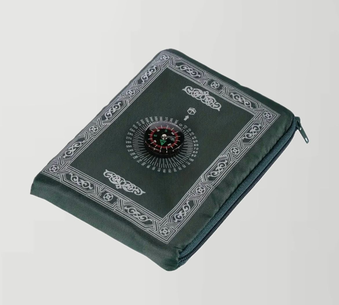 POCKET PRAYER MAT | GREEN