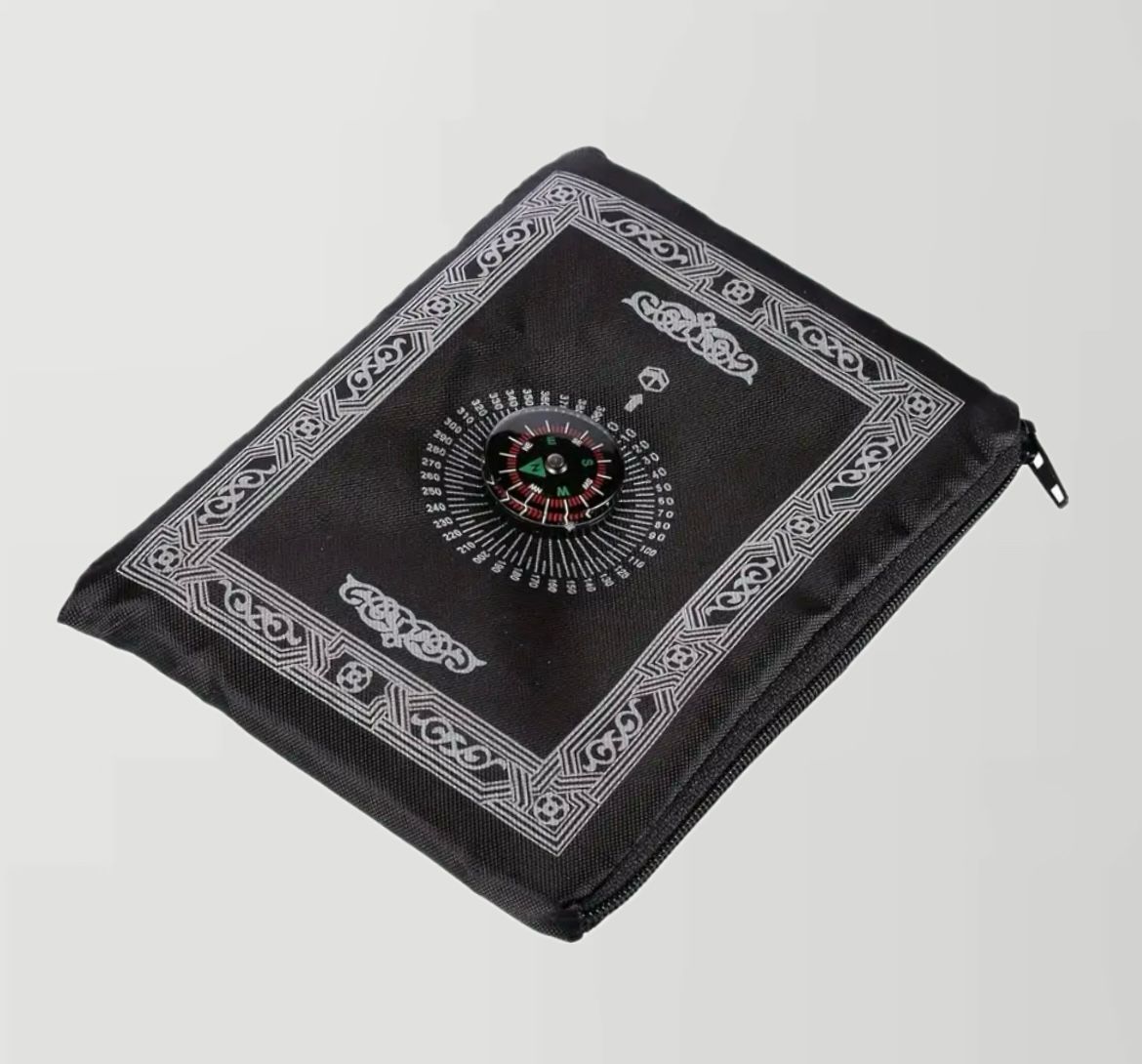 POCKET PRAYER MAT | BLACK