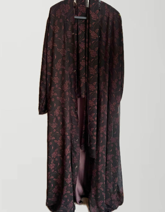 ABAYA | NIGHT | DARKRED OPEN