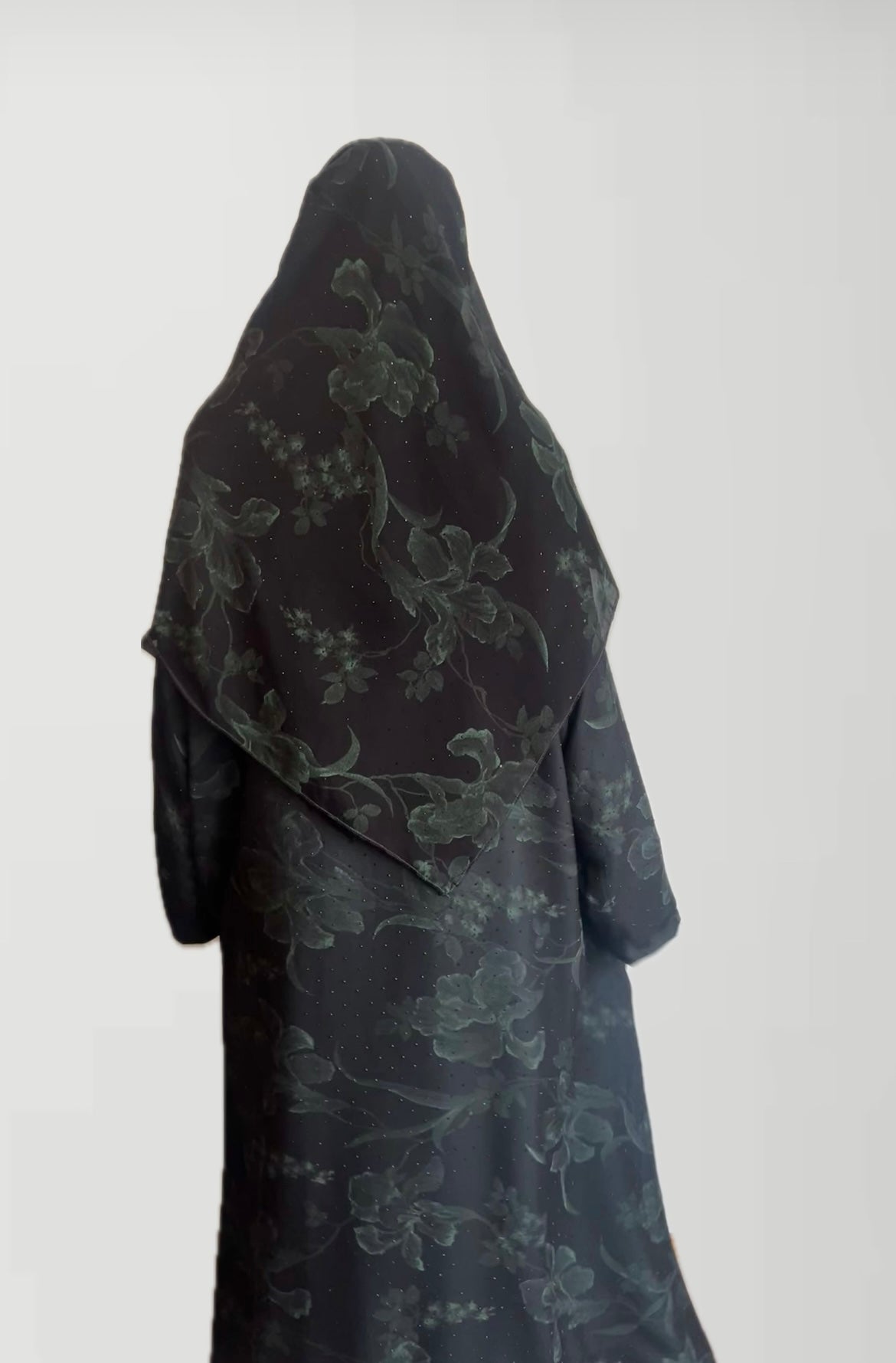 ABAYA | NIGHT | GREEN OPEN